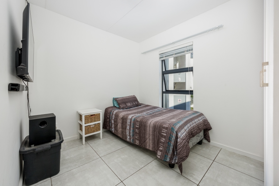 2 Bedroom Property for Sale in Aan de Wijnlanden Western Cape